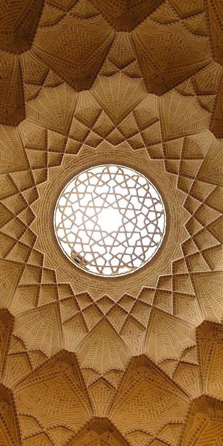 Innenansicht einer Kuppel aus Ziegelsteinen, Yazd, Iran